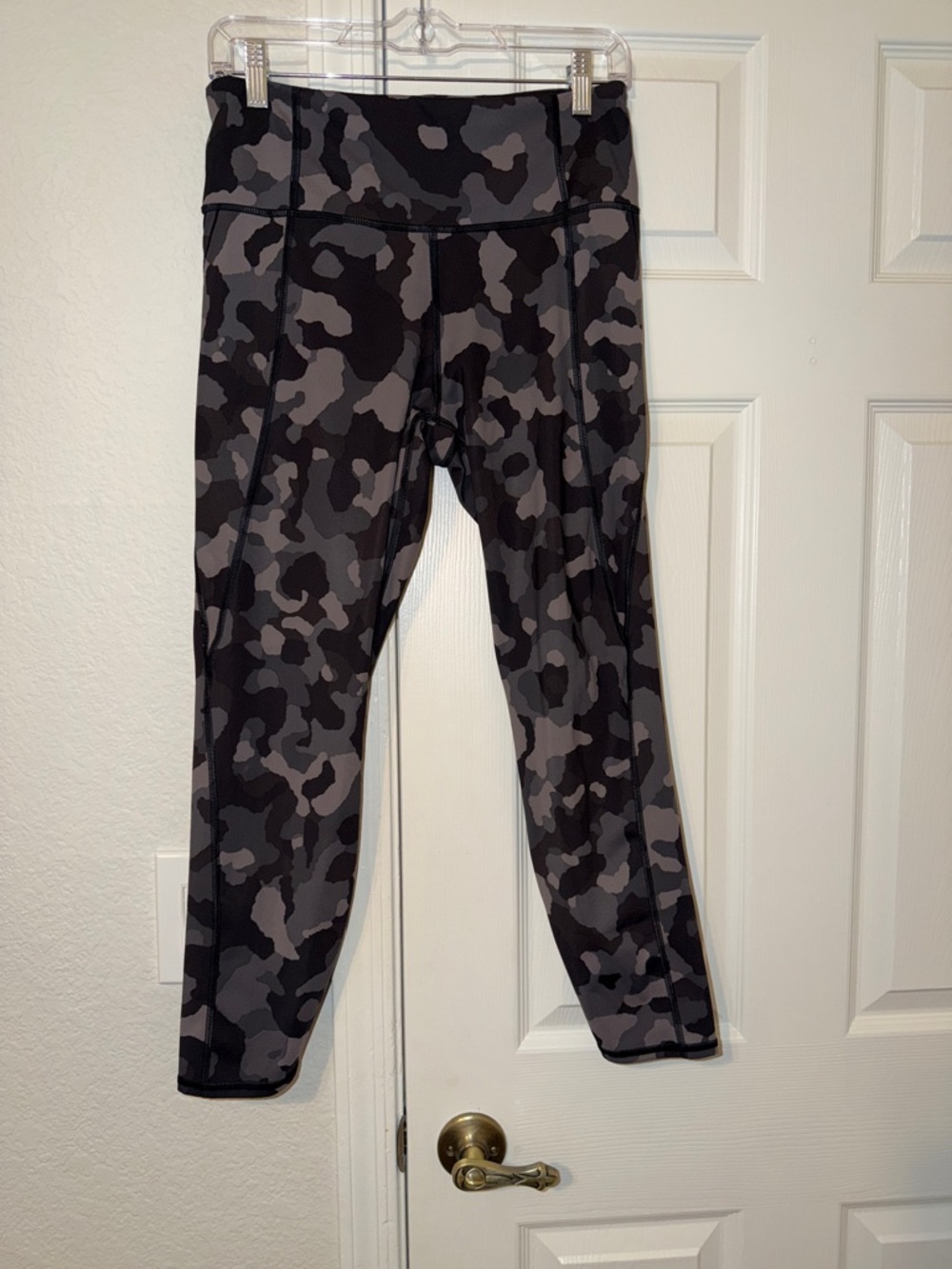 Athleta Grey & Black Camo Leggings